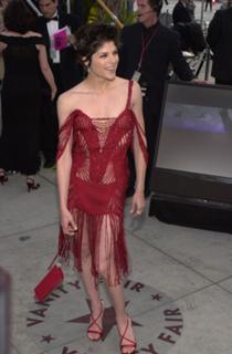 Selma Blair feet photo thumbnail