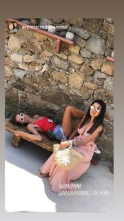 Natalia Siwiec feet photo thumbnail