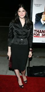 Selma Blair feet photo thumbnail