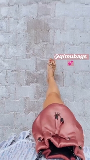 Seyma Subasi feet photo thumbnail