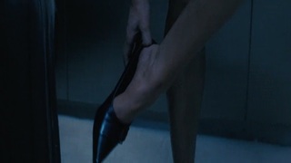Holly Valance feet photo 3