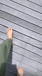 Thalía feet photo thumbnail