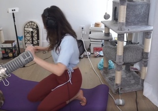 Imane Pokimane Anys feet photo thumbnail