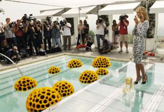 Heidi Klum feet photo thumbnail
