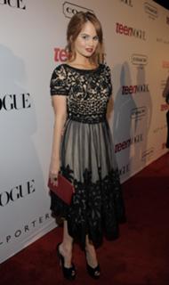 Debby Ryan feet photo thumbnail