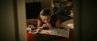 Keira Knightley feet photo thumbnail