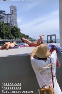 Bruna Marquezine feet photo thumbnail