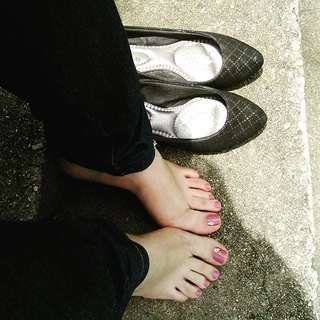 Isa Pes feet photo thumbnail