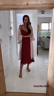 Zaira Nara feet photo thumbnail