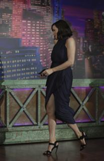 Liv Tyler feet photo thumbnail