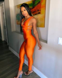 Qimmah Russo feet photo thumbnail