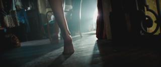 Rosie Huntington-Whiteley feet photo thumbnail