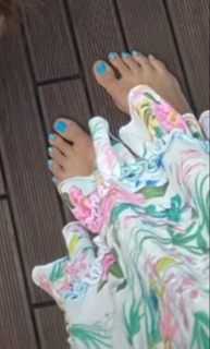 Paulina Sykut feet photo thumbnail