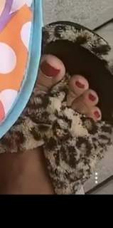 Nicole Polizzi feet photo thumbnail