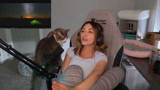 Natalia Mogollon feet photo thumbnail