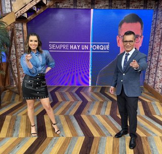Laura González feet photo thumbnail