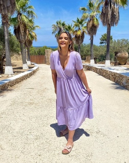 Jacqueline Jossa feet photo thumbnail