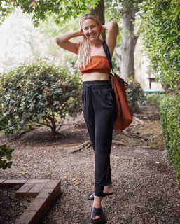 Kate Hudson feet photo thumbnail