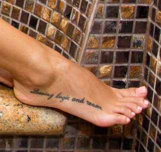 Natalia Siwiec feet photo thumbnail