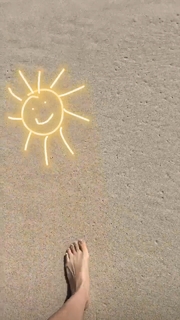 Thalía feet photo thumbnail