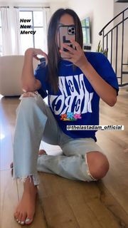 Erin Lim feet photo thumbnail