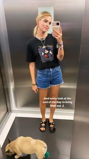 Chiara Ferragni feet photo thumbnail