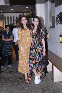Kareena Kapoor feet photo thumbnail