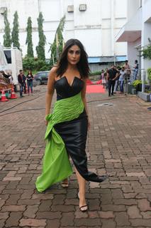 Kareena Kapoor feet photo thumbnail