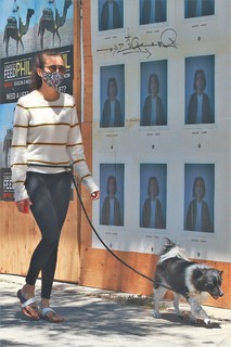 Nina Dobrev feet photo thumbnail