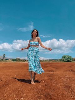 Athina Oikonomakou feet photo thumbnail