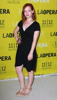 Jane Levy feet photo 3