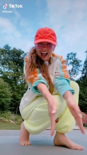 Thalía feet photo thumbnail