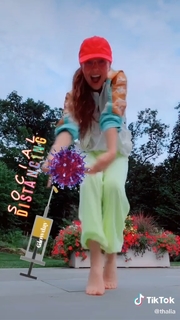 Thalía feet photo thumbnail