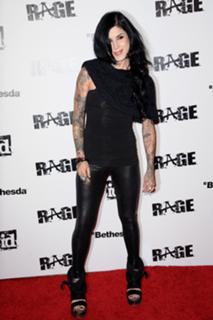 Katherine von Drachenberg feet photo thumbnail