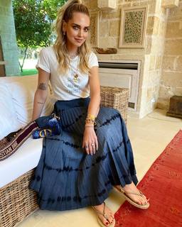 Chiara Ferragni feet photo thumbnail