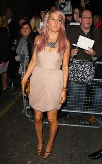 Ellie Goulding feet photo thumbnail