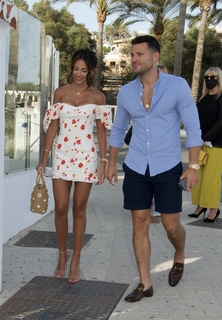 Michelle Keegan feet photo thumbnail