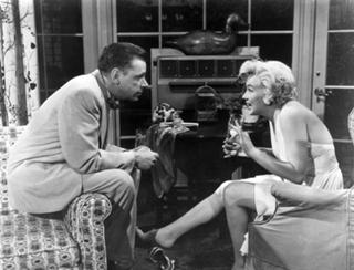 Marilyn Monroe feet photo thumbnail