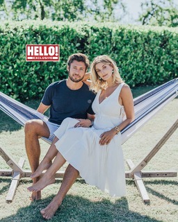Ashley James feet photo thumbnail