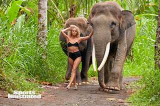 Jasmine Sanders feet photo thumbnail