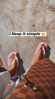 Qimmah Russo feet photo thumbnail
