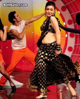 Hansika Motwani feet photo thumbnail