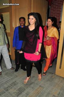 Hansika Motwani feet photo thumbnail