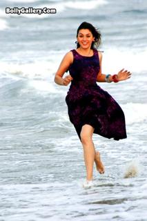 Hansika Motwani feet photo thumbnail