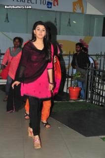 Hansika Motwani feet photo thumbnail