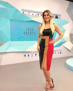 Renata Fan feet photo thumbnail