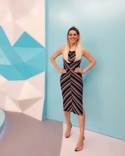 Renata Fan feet photo thumbnail
