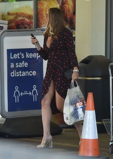 Amy Childs feet photo thumbnail