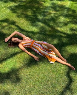 Irina Shayk feet photo thumbnail