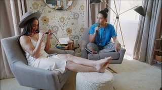 Nikki Garcia feet photo thumbnail